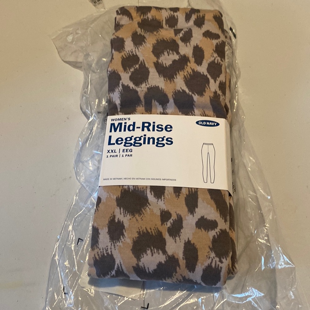 Old Navy - Mid-Rise Leopard Leggings - XXL NWT